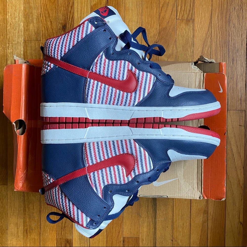 Nike Dunk high White/Varsity red/ Navy Size 9.5M